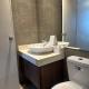 Sunset View 1 BR with balcony FREE Pool&Gym Access, Manille - Photo 8