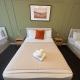 Salford Quays Apartment with Free Parking, Manchester - Photo 7