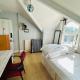 Double Room with share Parkstone - Photo 4
