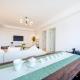 Sunny Abode-Bund view apartment 300m from Yu Garden Modern luxury 3-bedroom, 2-bathroom residence, Shanghai - Foto 4