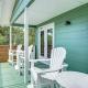 Walk to Ocean Unit with Deck in Fernandina Beach! - Zdjęcie 1