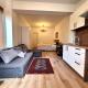 Terrace Studio with Kitchen - KindStay Suites Prague Airport, Tuchoměřice