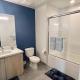 Penthouse with Hollywood Sign View 2 Bedrooms with 3 Beds, Los Angeles (foto 3)