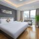 Shanghai Jubelle Boutique Apartment - Subway Lines 8-10-18 - Direct access to the Bund - Free fridge, washing machine, kitchen - Free luggage storage and package collection services, Шанхай - Фото 7