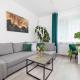 Bright Two-Bedroom Apartment in Nowa Huta by Noclegi Renters Cracovia - Foto 7