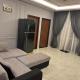 Stylish 2 Bed Apartment with Balcony kitchen