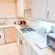 Roomspace Serviced Apartments - Cascades Court, London - Photo 10