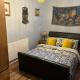 Studio - Sleeps 2 - Pets - Terrace - Parking Macclesfield - Foto 5