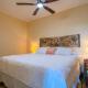 Luxury Oasis with 2 King Suites, pool, incredible Ocean views, beach just a 350 yard walk, Roatan (photo 5)