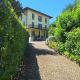 The Ortensia, our Room with Lake View, Spacious Park-Facing Balcony and Private External Bathroom at the Villa Isabella Stresa - Fotografie 4