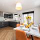 Large Modern Home, Free Parking, Families and Contractors Welcome, Bristol - Fotografie 7