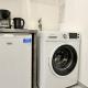 Sunny & Calm Long-Term Apartment with Free Parking, Wien - Foto 10