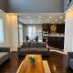 Large 5-Bedroom Gem - Stylish, Spacious, Well-Located, Brampton (photo 3)