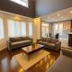 Large 5-Bedroom Gem - Stylish, Spacious, Well-Located, Brampton (photo 10)