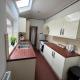 4 Bedroom House - 3 Bathroom, Sleeps 9, with Unlimited Wi-Fi, Free Parking - 8DSC, Coventry (photo 5)