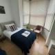 4 Bedroom House - 3 Bathroom, Sleeps 9, with Unlimited Wi-Fi, Free Parking - 8DSC, Coventry (photo 8)