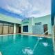 ZenRoofs - Pool Farm House Jaipur - Foto 4