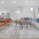 Luxury 3BR Near Strip, Hot Spa & Pool, Gazebo, BBQ, Las Vegas - Photo 5