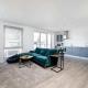 Amazing Flat with Beautiful Neighbourhood Views, London - Photo 1