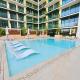 Fully Furnished Luxury 1BR with Pool and Gym, Dubai - Photo 2