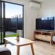 Modern Townhouse near Mount Mangere and Airport, Окленд - Фото 10