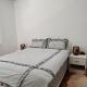Modern stay in city center, Pristina (Foto 6)