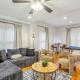CollegeHill ~ King, Firepit, Theater ~ NearWesley, Eastborough