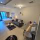 Click Stay - JLT - Entire Studio & Balcony Lakes view Apartment -NA, Dubaï - Photo 1