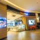 Netflix & Chill Stylish Makati condo gym swim park internet fast 2474, Manila - Foto 4