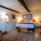 Lakeview Motel, Haliburton (photo 4)