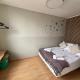 COOLEST Apartment in Berlin, easy Check-in, near BER Airport - Quiet&Cozy Penthouse Schönefeld - Foto 3