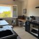 Studio cosy climatisé, wifi près des collines de Martigues, Martigues (fotografie 3)