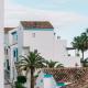 Charming townhouse in Los Arqueros Golf, Benahavís (foto 10)