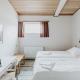 Narfastadir Guesthouse, Laugar (foto 5)