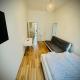 Affordable 2BR Apt, 10 Min from Westbahnhof, Wien - Foto 8