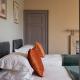 Walcot Townhouse 3 bedroom, Bath - Photo 3