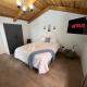 Antigua Central Casa or Loft King Beds Volcano View - Buen Rollo Escapes, Antigua Guatemala - Foto 10