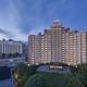 Jin Jiang Hotel Shanghai - historical hotel in the city-center of Huaihai shopping area and convenient access to metro lines, Shanghai - Foto 1