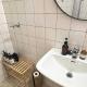 Le petit Sommelier - 1 Bedroom, Near metro, Garden view, Helsinki (foto 3)