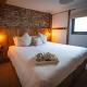 Hay Barn, Penrheol Farm, Unique Barn Conversion, Builth Wells (photo 6)