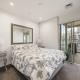 QV Stays Spacious Lighter Quay Haven, Окленд - Фото 3