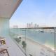 Luxury beach house with mesmerizing skyline view, Dubaï - Photo 4