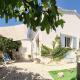 Maison Avec Jacuzzi, Mazan