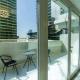Yogi - 1BR JLT - Wraparound Balcony & Terrace, Дубай (фото 7)