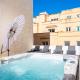 Villa Luciano - Rooftop Jacuzzi, BBQ, Billiards & Steps from Sea Sliema - Foto 2