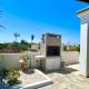 Premium 2025 Housing with BBQ Paralimni - Fotografie 3