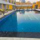 Swimming Pool with Full Equipped Studio Apartment Noida - Photo 3