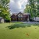 Lakefront cottage with golf area BBQ pool table, Bobcaygeon