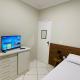 Ape com Horta, Cama Casal Queen, SmartTV, Ar, WiFi e Vaga na garagem, Governador Valadares - Foto 3