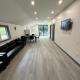 Cozy 4-Bedroom Cottage #1 in Innisfil, Innisfil